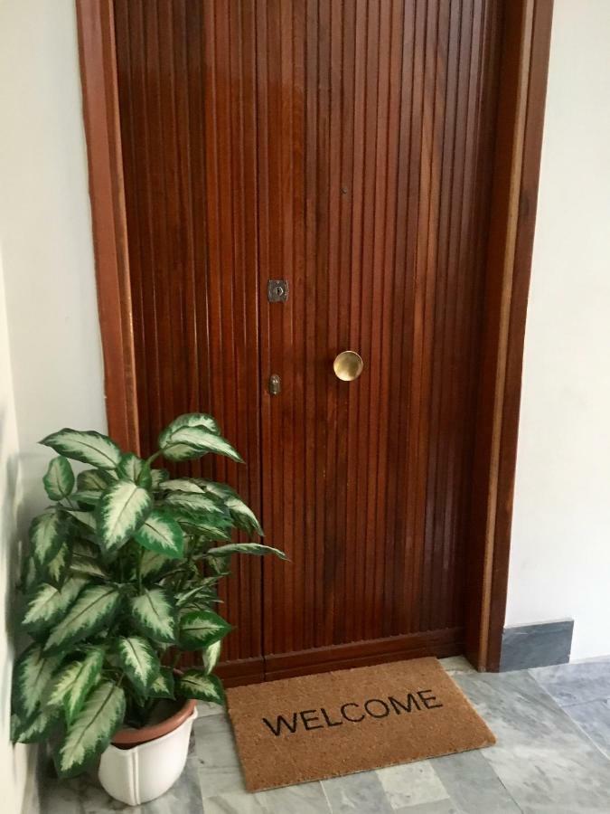 卡利亚里Charlottemaison住宿加早餐旅馆 外观 照片